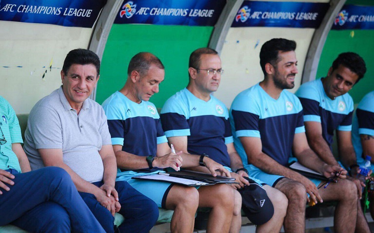 قلعهنویی: امیدوارم در نقش جهان بازی کنیم