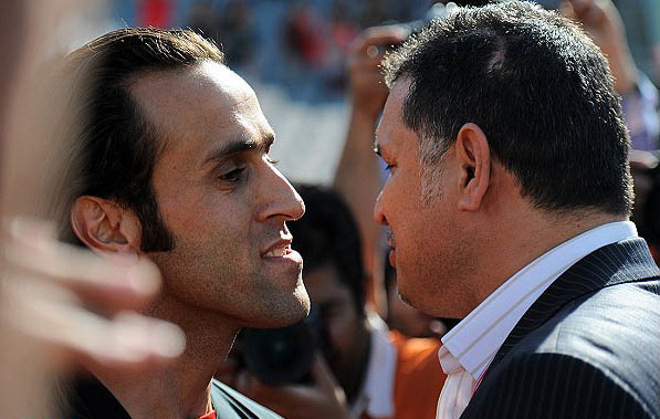 دایی و کریمی در یک تیم به میدان می‌روند