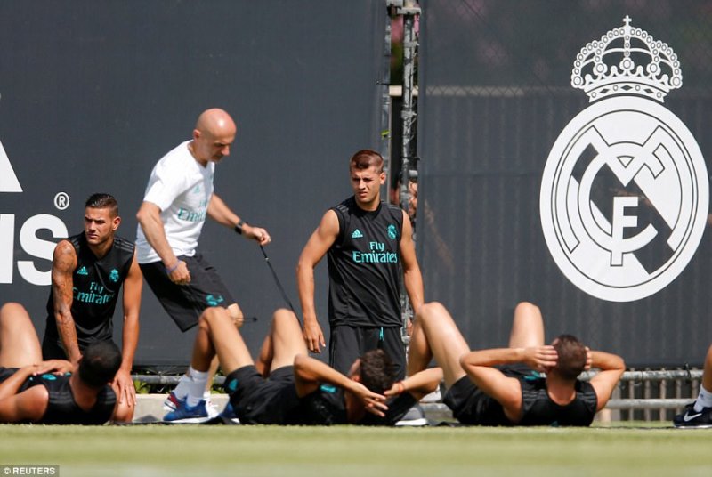 سلاخی شدن رئالی ها در تمرینات UCLA