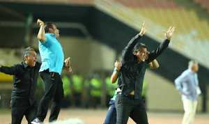 جنجال در نشست خبری علی دایی 