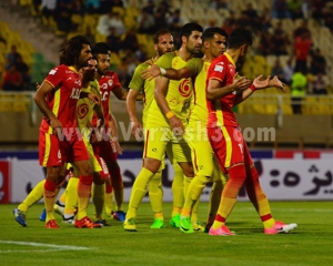 فولاد خوزستان 1 - نفت تهران 1؛ ایام به‌کام درخشان 