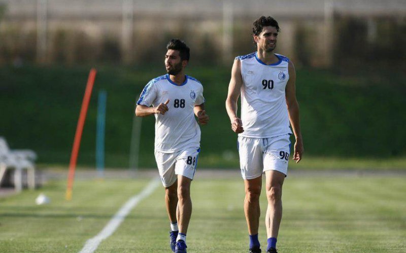 پادوانی در تمرین گروهی، اسماعیلی نه