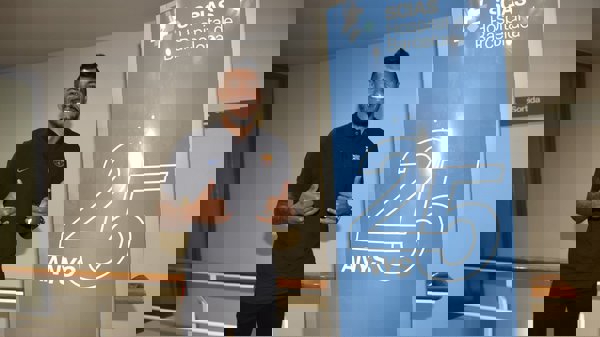 1235655