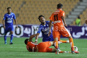 منصوریان و استقلالی‌ها نگران مصدومیت شهباززاده