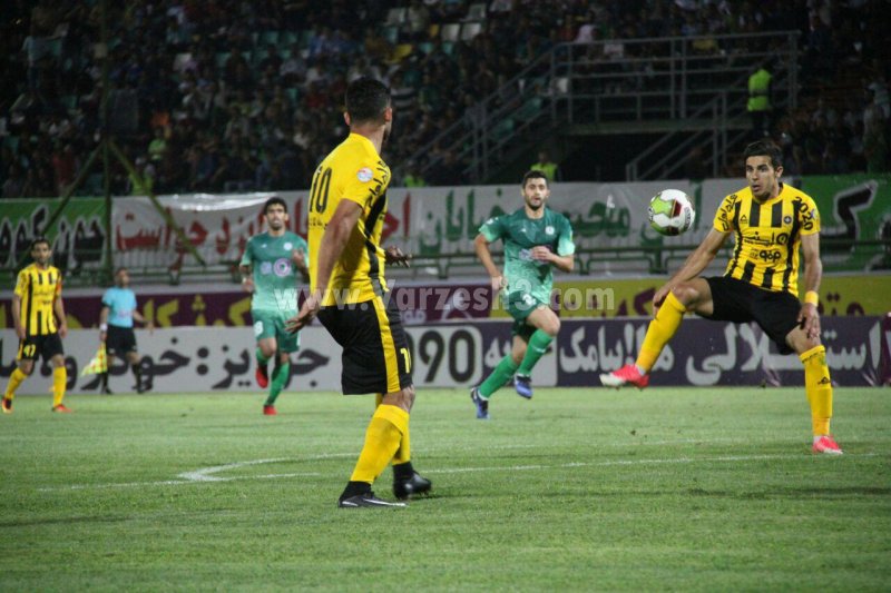 واکنش باشگاه سپاهان به انتقاد ذوبآهنیها از فغانی