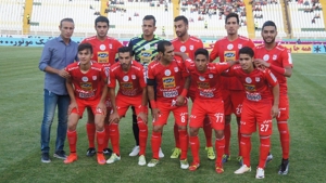 اعلام 11 بازیکن تراکتورسازی برابر پدیده