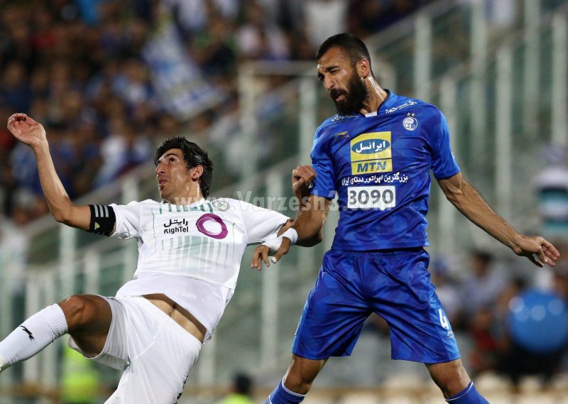 استقلال 1 - ذوب آهن 1 ؛ استقلال منصوریان مدیون شیرجه های حسینی