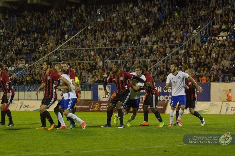 فرار آمکار از قعر بدون عزت‌اللهی