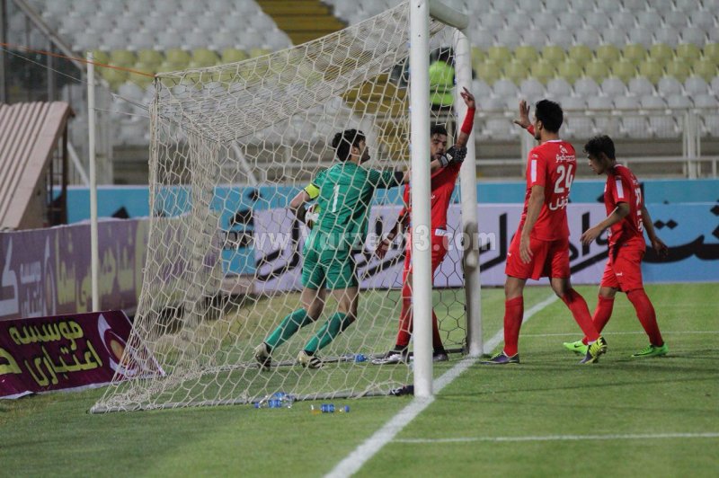 گردان: خلعتبری چشمه ریزی از حرکاتش را نشان داد