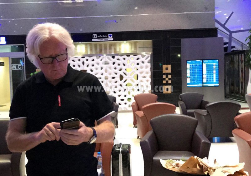 انتظار یک ساعته شفر برای ملاقات با مدیر توگو!