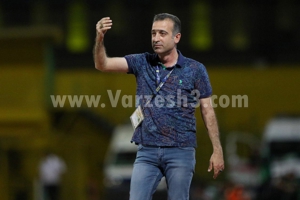 کمالوند: جای میثاقیان به بازیکنم سیلی زدم!