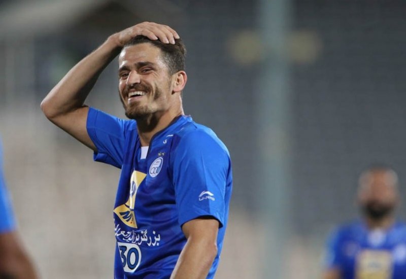 واکنش وریا غفوری به عکس جنجالی با قلیان