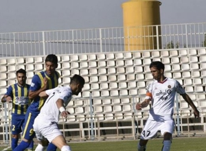 گسترش 0- سپاهان 0؛ بازی سرد، نتیجه بی‌فایده