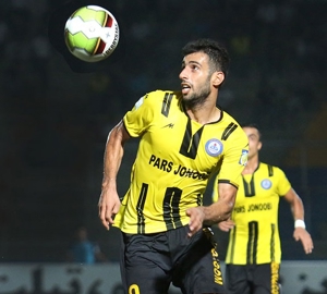 صالحی: بیرانوند به قصد زدن پایم آمد