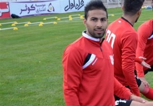 هافبک تراکتور از بیمارستان مرخص شد