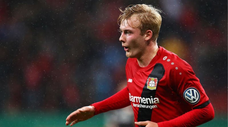 افتخار میکنم بارسا به دنبال جذب من است