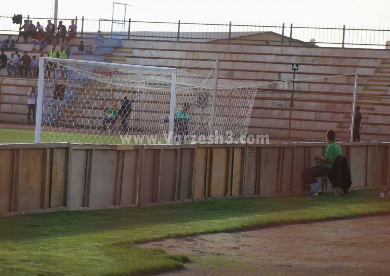 سحر و جادوگری بیخجالت در لیگ یک! (عکس)
