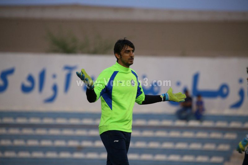 رحمتی شکایتش را از صادقی پس گرفت