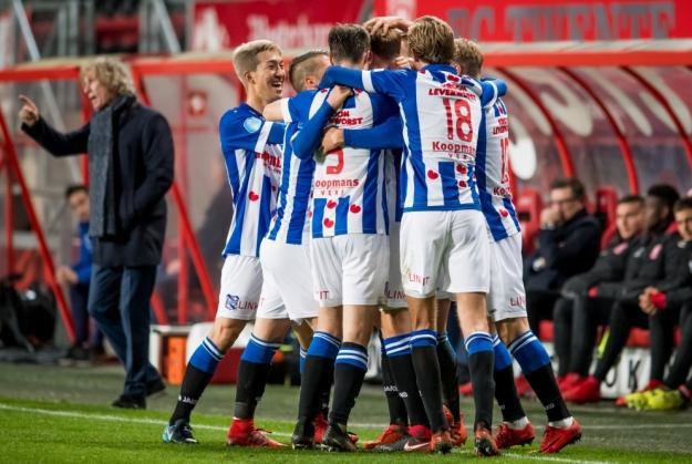 برد پُر گل هیرنفین با بازی قوچاننژاد