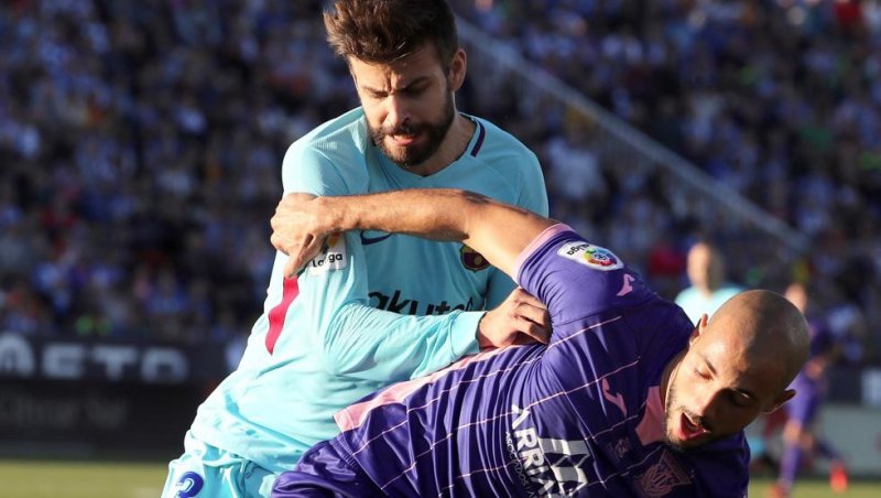 فرجام خواهی بارسلونا برای کارت زرد پیکه و سوارز