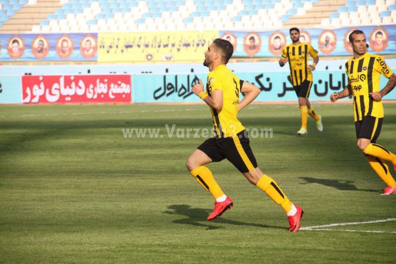 ساسان هر ۲ طلسم سپاهان را شکست