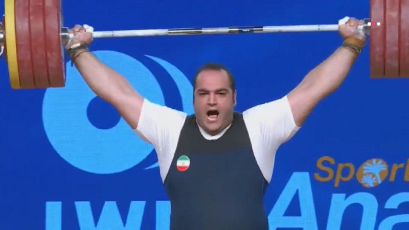 بهداد: در حدی نیستند که جوابشان را بدهم