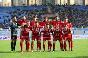 اولین باخت پدیده در مشهد