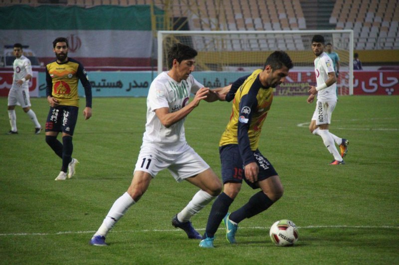 تکذیب جدایی آقایگل ذوبآهن توسط قلعه نویی