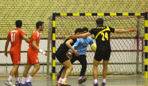 برتری شهرداری کازرون در هفته هشتم لیگ برتر هندبال