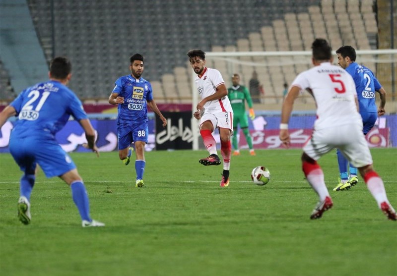 عصبانیت استقلالیها از وقت تلف کردن ایران جوان