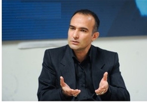 شکایت دستهجمعی داوران از یک داور!