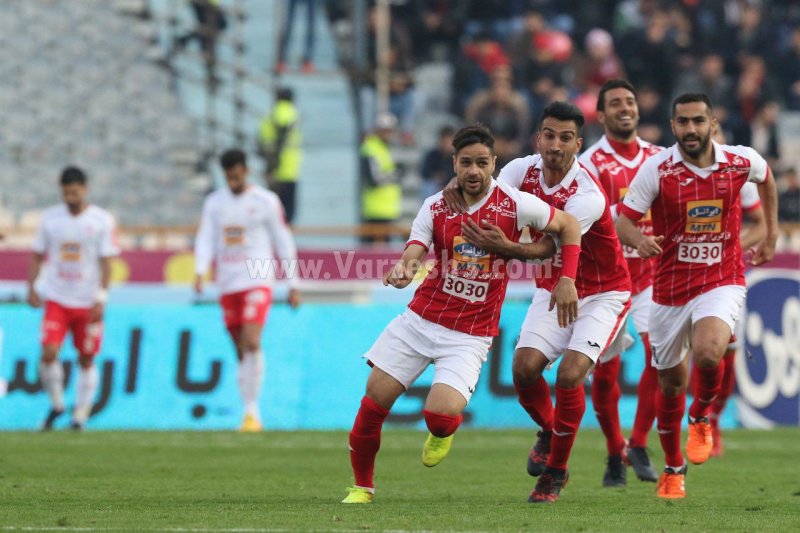 کامیابینیا آقای گل پرسپولیس مقابل تراکتور