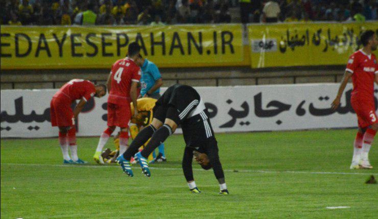سپاهان و فروزان روبروی هم نه در کنار هم
