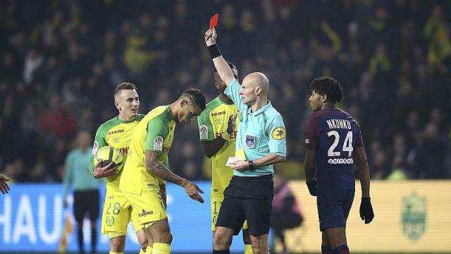 عجیب ترین اخراج تاریخ فوتبال (عکس)