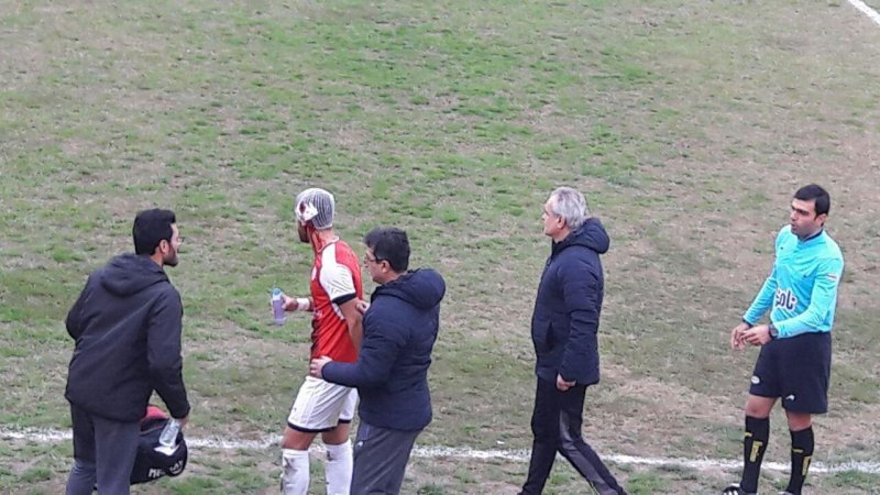 فرجی بازی مقابل استقلال را از دست داد