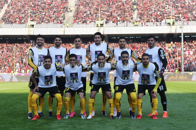 پرسپولیس با یک یار بیشتر مقابل سپاهان