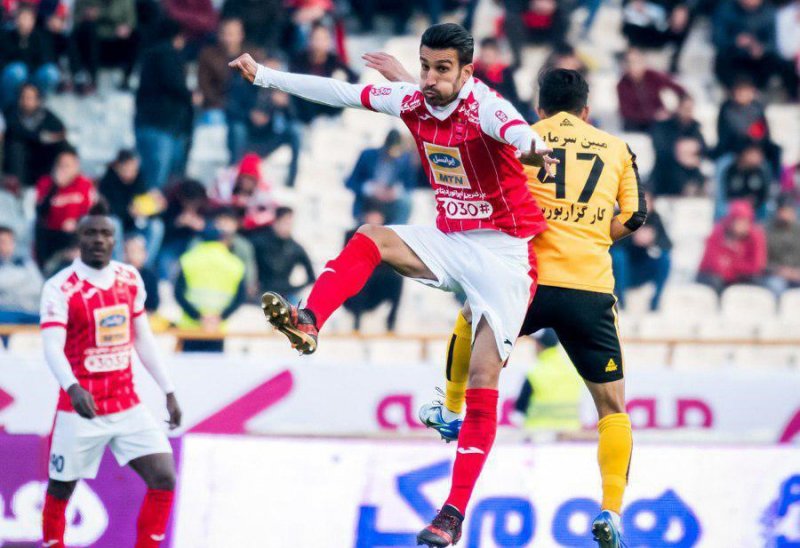 ماهینی و سه گزینه مختلف در آبادان!