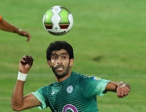 بوحمدان: امید ابراهیمی گفت آرامتر بازی کن