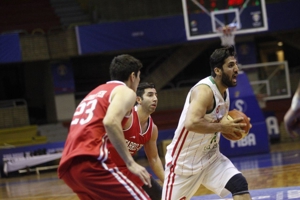 مهرام یک گام به فینال لیگ بسکتبال نزدیک شد