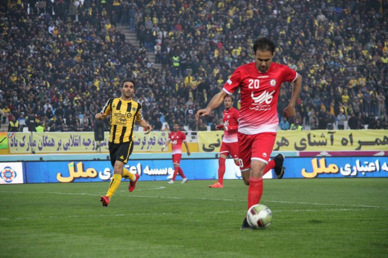 نصرتی: در مورد من از عقیلی و نویدکیا بپرسید نه انصاری!