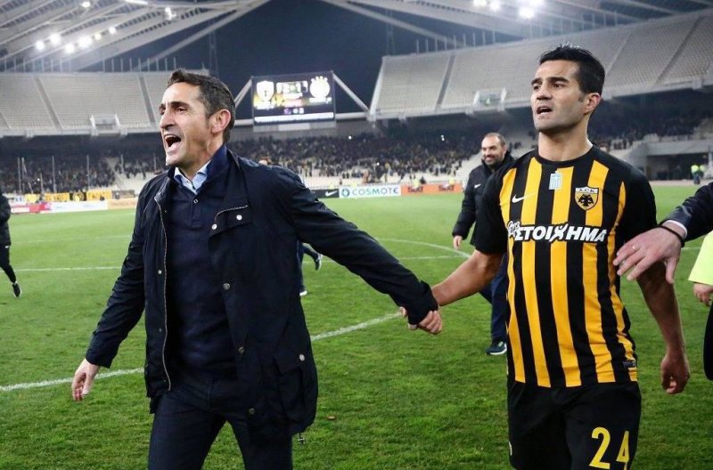 سرمربی آ ا ک به مسعود: لازم نیست عذرخواهی کنی