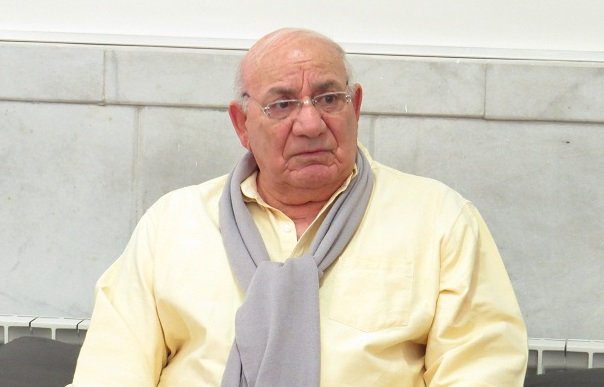 مهاجرانی: سردار نباید دعوت می شد