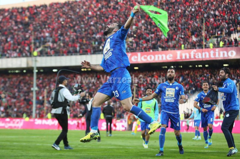 شجاعیان: می خواستم با سر گل بزنم، نشد