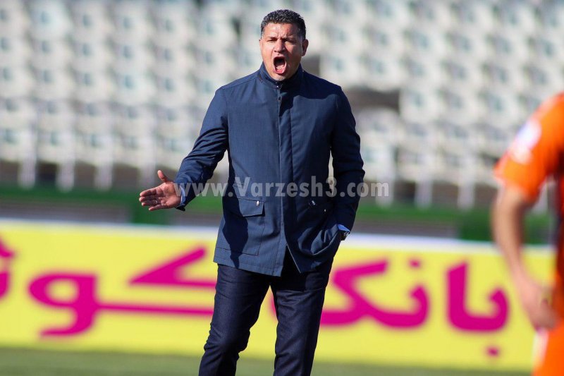 دایی فصل آینده هم سرمربی سایپا میماند