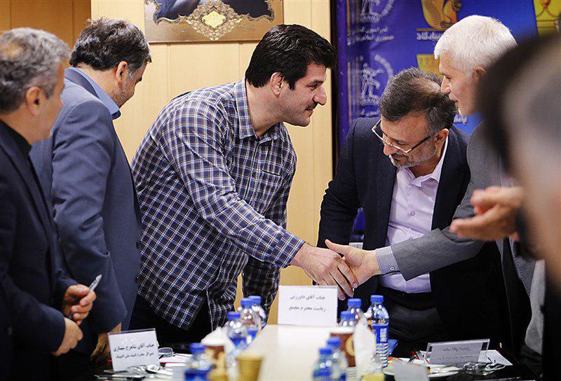 خادم متعلق به خودش نیست؛ برمی گردد