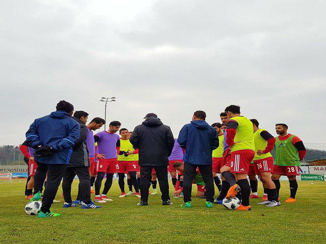 ملی پوشان سرخابی فردا به تهران می آیند
