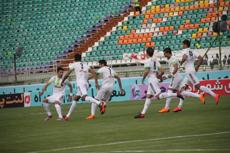 ذوب‌آهن برای انتقام از الدحیل هوادار می‎‌طلبد