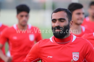 کیانی: مسئولیت شکست مقابل الاهلی با من است