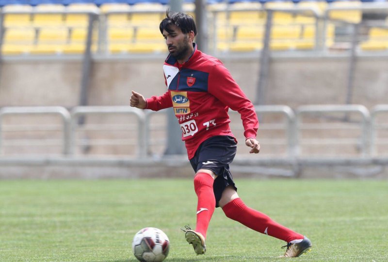 پاس گل شماره 10 برای آقای 77