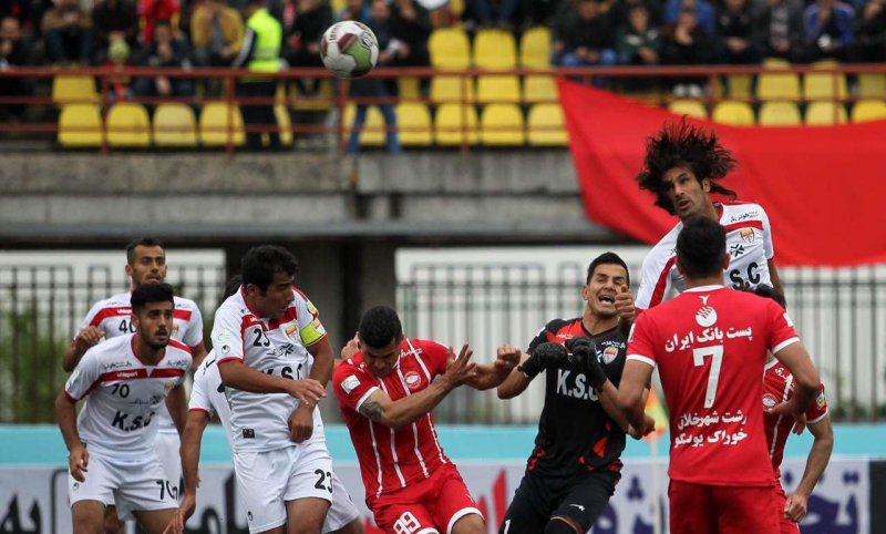 نعمتینژاد: بیرون از اهواز راحتتر بازی می کردیم